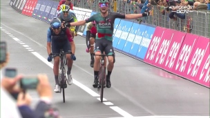 Giro : Derek Gee passe tout près de la victoire d'étape