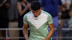 Alcaraz et Djokovic s'approchent du choc