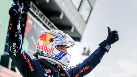 Verstappen partira premier devant les siens