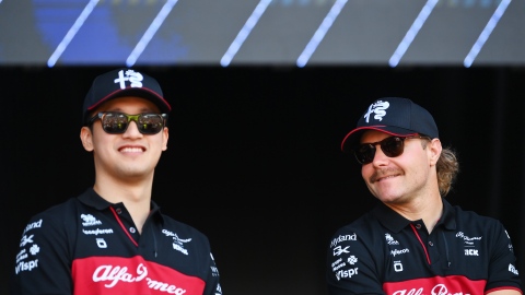 Alfa Romeo conserve son duo Bottas-Zhou
