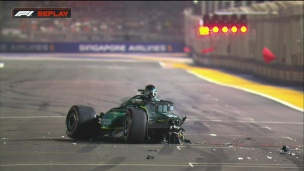 Stroll frappe le mur de plein fouet