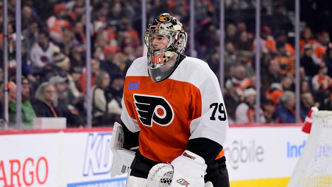 LNH les Flyers annoncent que Carter Hart sera à l
