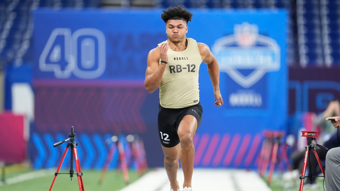 Football Isaac Guerendo en met plein la vue au camp d'évaluation de la