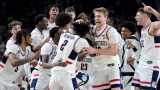 Les Huskies d'UConn célèbrent leur 2e triomphe consécutif