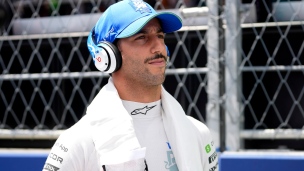 Ricciardo retourne l'ascenseur à ses détracteurs