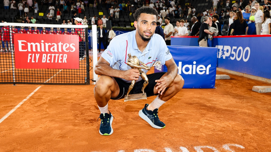 ATP : Arthur Fils Surprend Zverev Et Décroche Le Titre à Hambourg | RDS.ca