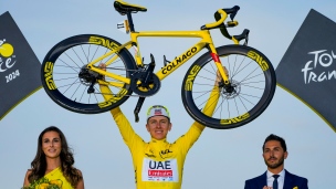 Pogacar siège sur le trône du Tour de France