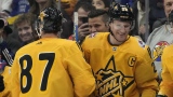 Sidney Crosby et Nathan MacKinnon