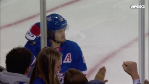 Panarin montre l'exemple pour les Rangers!