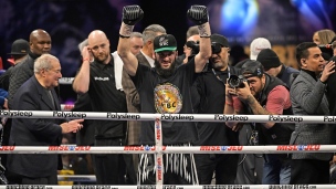 Beterbiev renverse Bivol et devient champion incontesté