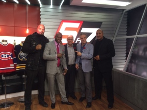 Le 5 novembre 2014, le boxeur Adonis Stevenson était de passage dans notre studio pour nous parler de ses projets futurs. 5 Novembre 2014 Adonis Stevenson