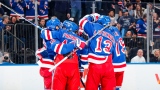 Artemi Panarin et Alexis Lafrenière