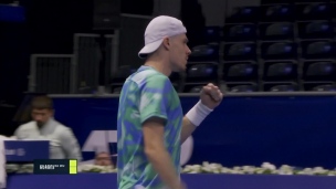 Shapovalov en quarts de finale à Belgrade