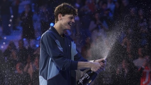 Sinner couronné aux Finales de l'ATP