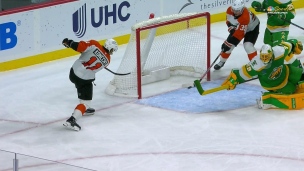 Après Fleury, Konecny est volé par Michkov