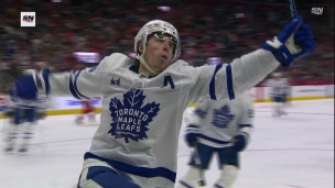 Marner complète son 3e tour du chapeau