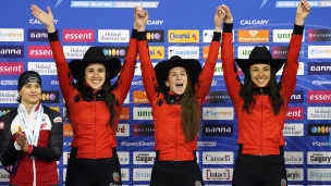 Longue piste : les Canadiennes survolent le sprint par équipes