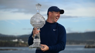 McIlroy remporte le tournoi de Pebble Beach