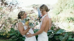 Marie-Philip Poulin et Laura Stacey