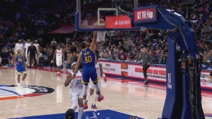 Un premier « dunk » en six ans pour Curry