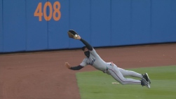 080425-MLB-MARLINS-METS_frame_241852.jpeg