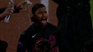 La fin du show, signé Francisco Lindor!