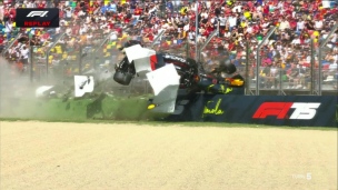 Accident spectaculaire de Tsunoda en Q1