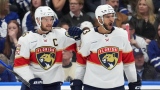 Aleksander Barkov et Seth Jones