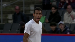 Auger-Aliassime enchaine une 2e victoire à Hambourg