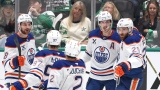 Les Oilers célèbrent un but de Ryan Nugent-Hopkins
