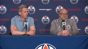 Stan Bowman prêt à tout pour garder Connor McDavid
