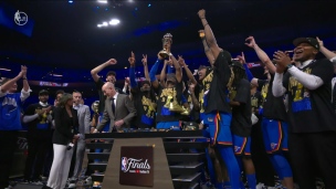 SGA remporte le trophée Bill-Russell