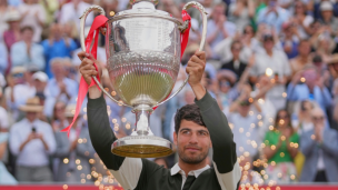 Alcaraz remporte le tournoi du Queen's