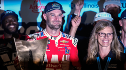 Shane van Gisbergen.png