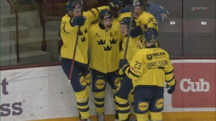 Hockey junior : Suède 8 - Canada 4