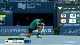 Rublev profite de l'abandon de Davidovich Fokina
