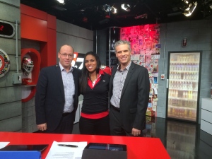 Le 16 décembre 2014, Magali Harvey, joueuse canadienne de rugby, nous visite dans nos studios! Magali Harvey 16-12-2014