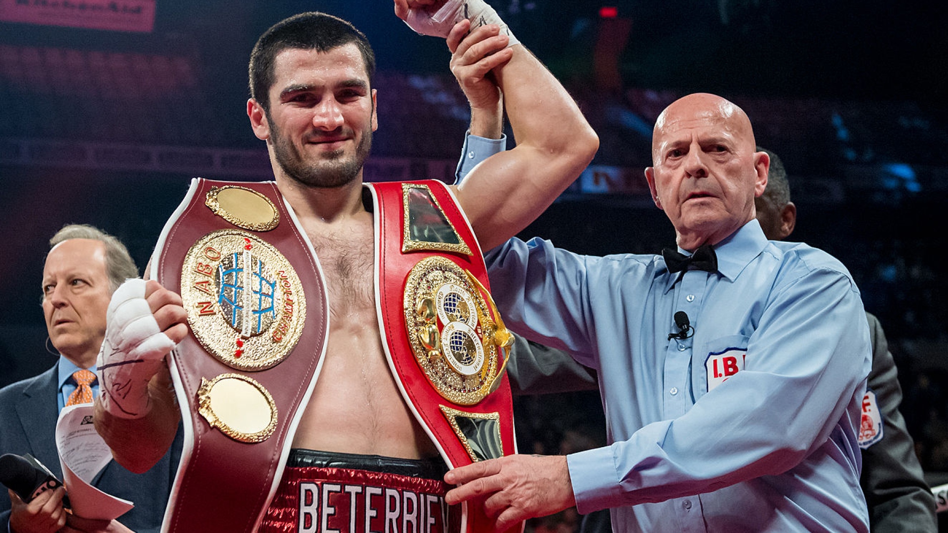 Artur Beterbiev