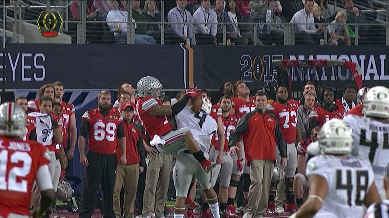 Quel catch de Jalen Marshall | Vidéo | RDS.ca