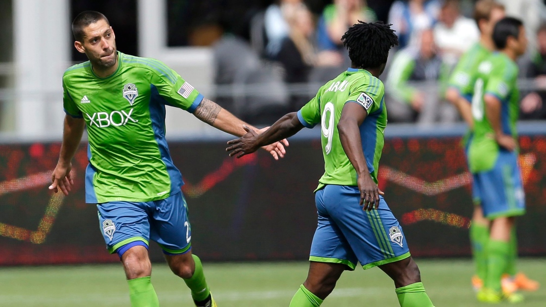 Clint Dempsey et Obafemi Martins