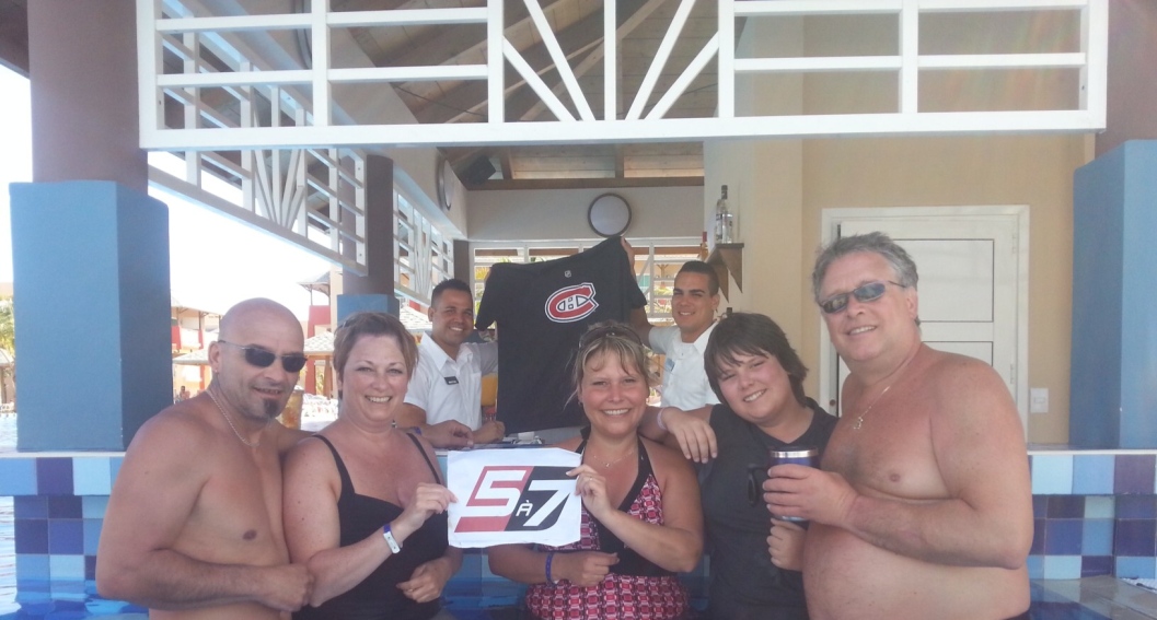 Joel, Miguel, Luc Arsenault, Julie Théoret, Julie Sauvé, Gabriel Villeneuve et Stéphane Villeneuve