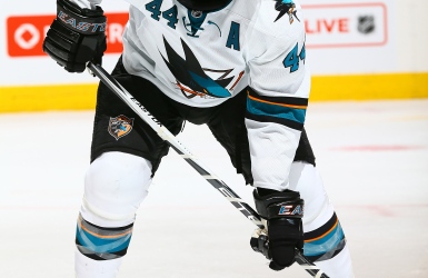 À travers la LNH : Vlasic en uniforme ce soir