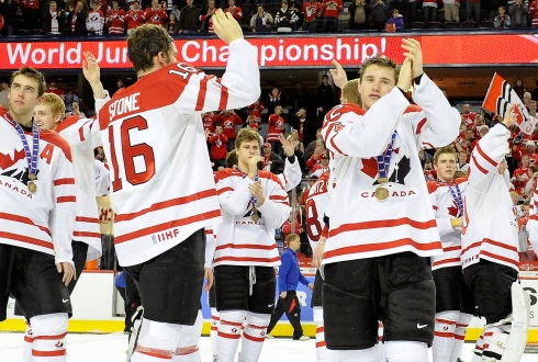 Mark Stone et Brendan Gallagher avec l'équipe canadienne en 2012