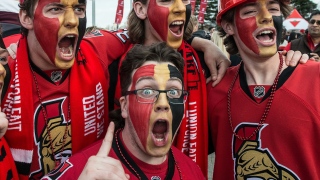 Des partisans au Centre Canadian Tire