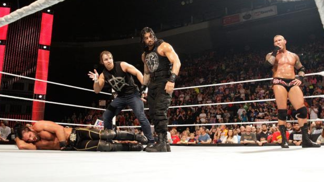 Seth Rollins, Roman Reigns, Dean Ambrose et Randy Orton