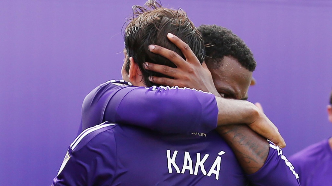 Kaka et Cyle Larin