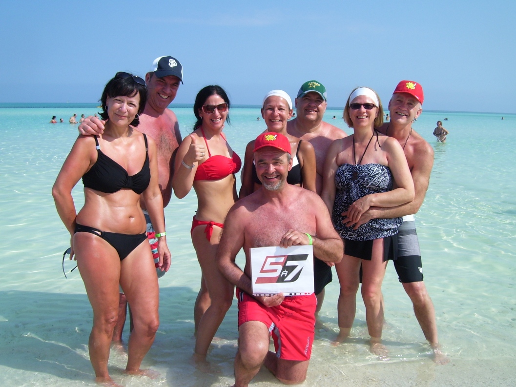Laurier, Lucette, Luc, Dominique, Maryse, Guy, Sylvie et Denis