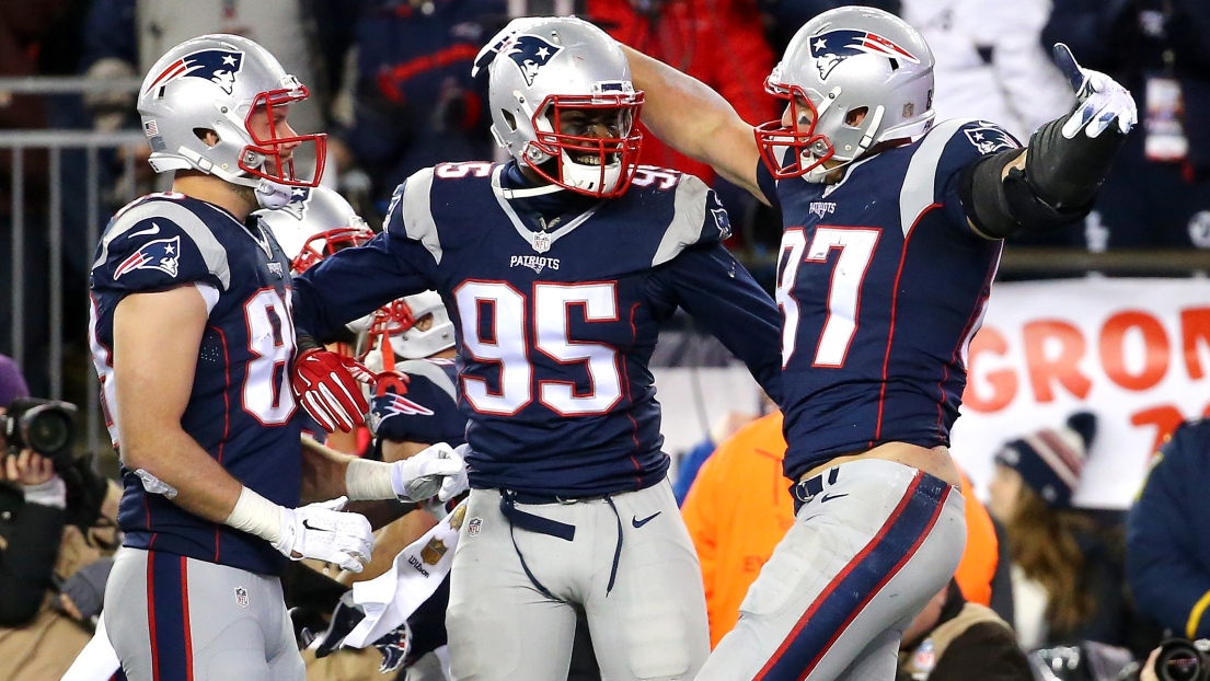 Scott Chandler, Chandler Jones et Rob Gronkowski