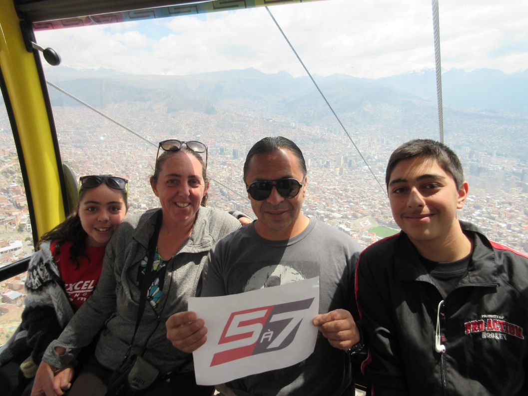 Julianne Villalobos, Catherine Renaud, Enrique Villalobos et Marcel Villalobos Bolivie