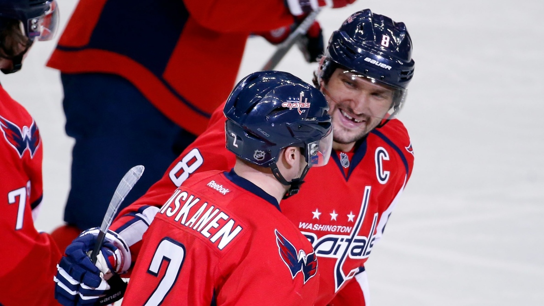 Matt Niskanen et Alex Ovechkin